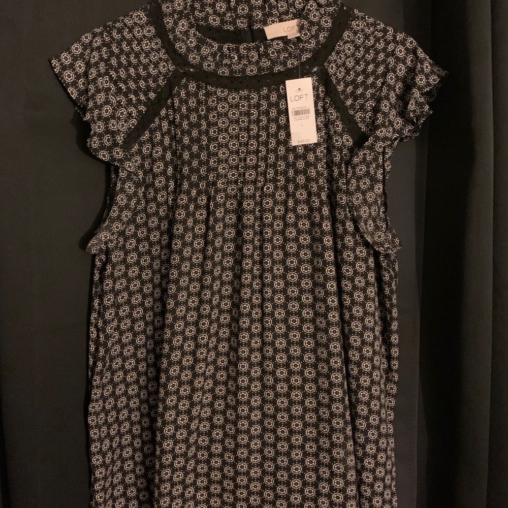 Sleeveless Ann Taylor Loft Blouse